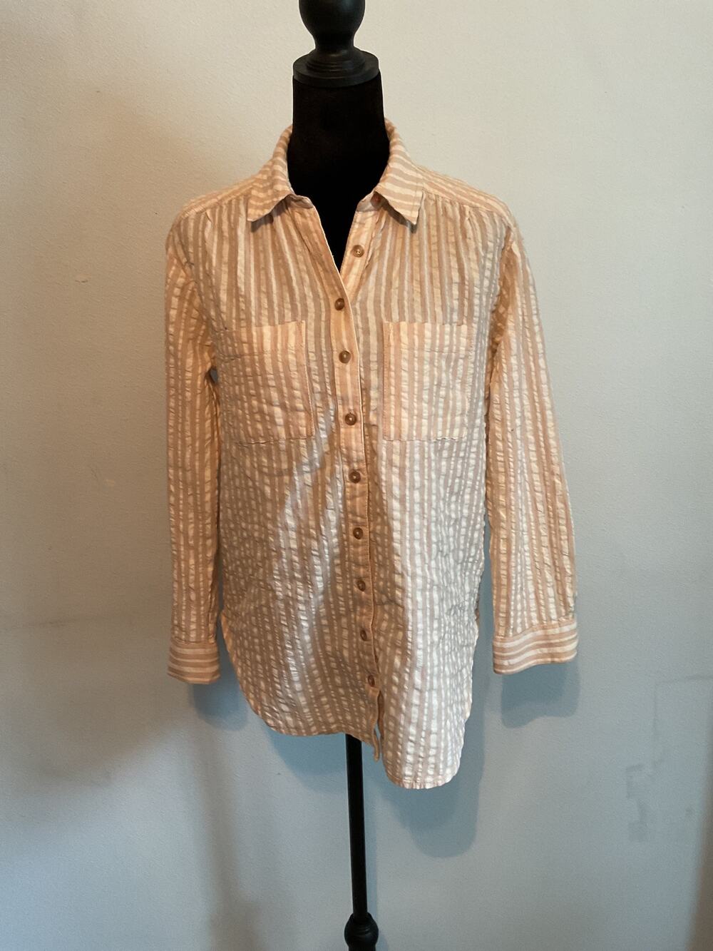 Pilcro Anthropologie 100% Cotton Striped Button Down Shirt Textured Seersucker